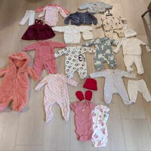 Assorted Newborn/0-3 Baby Girl Clothing Set